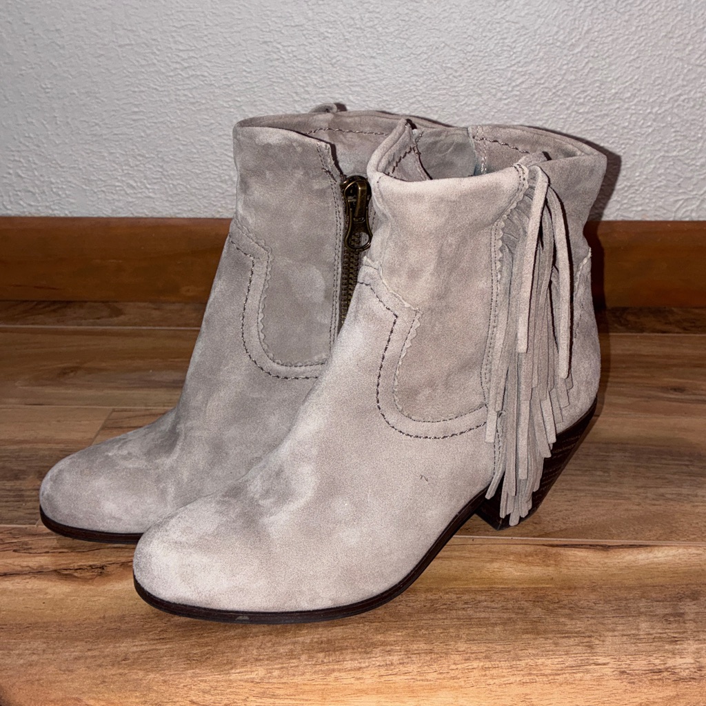 Sam Edelman Womenâs Louie Tan Suede Fringe Booties- Size 6.5